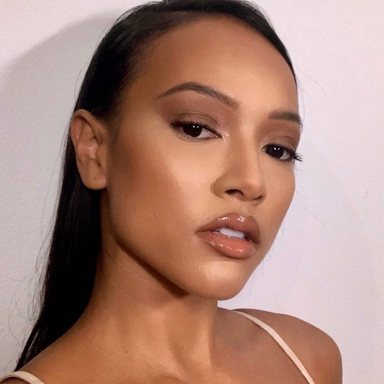 colour_Peek-A-Boo (bright pink), colour_Love Struck (mid pink), colour_Nearly Nude (soft taupe), colour_Sex Kitten