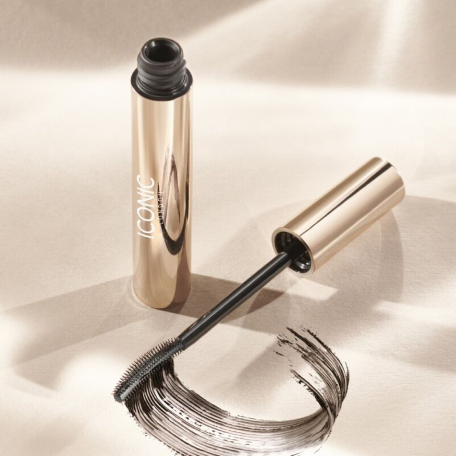 colour_Enrich & Elevate Mascara