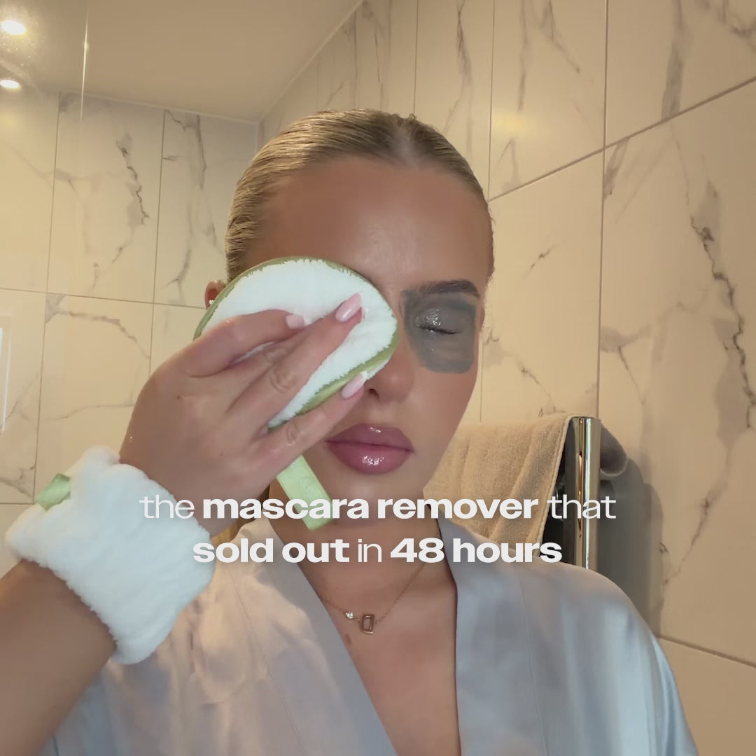 Underglow™ Matcha Melting Cleansing Balm