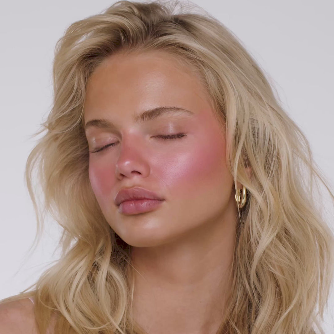 colour_fridays, | ICONIC London Fridays Buildable Blurring Blush Video