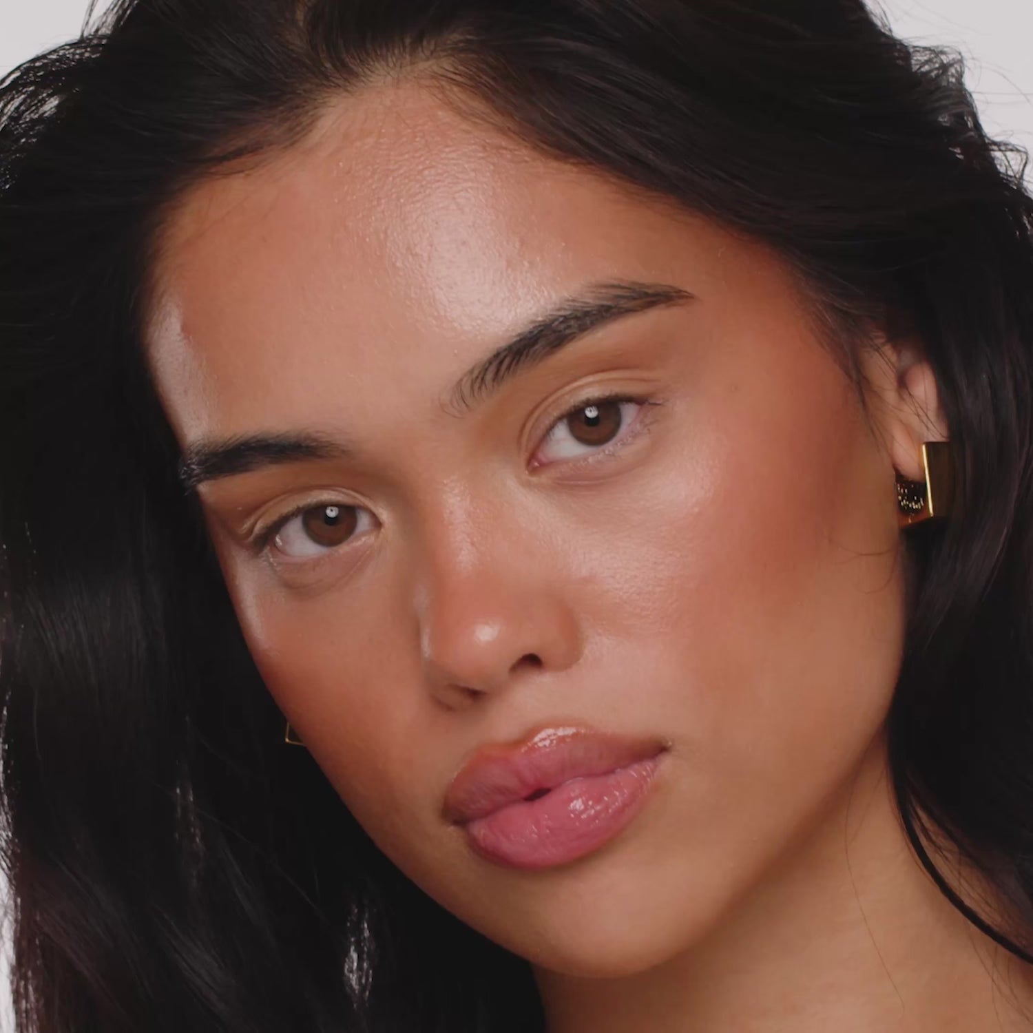 colour_Heatwave, | ICONIC London Fridays Buildable Blurring Bronze Video